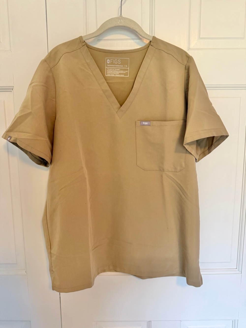 FIGS Catarina‎ One Pocket Scrub Top XL Beige Tan Medical Uniform